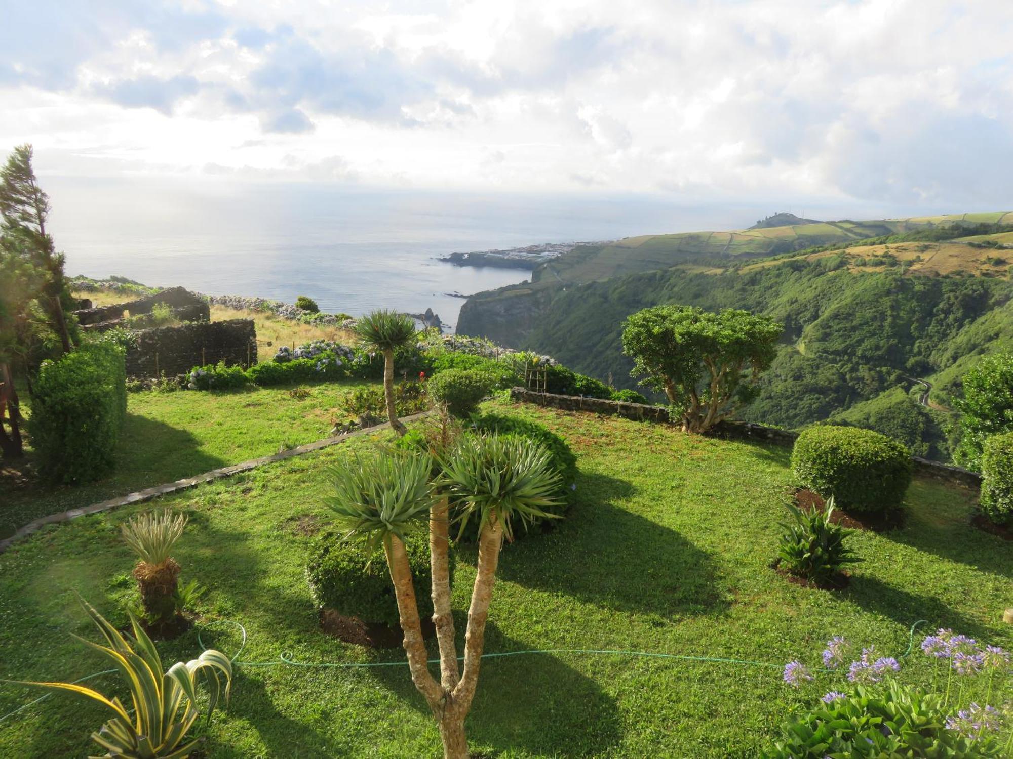 Villa Cedros Санта Круз да Флорес Екстериор снимка
